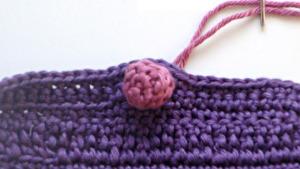 Crochet hole17